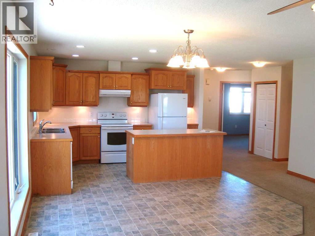 317 Railway Avenue — photo 7