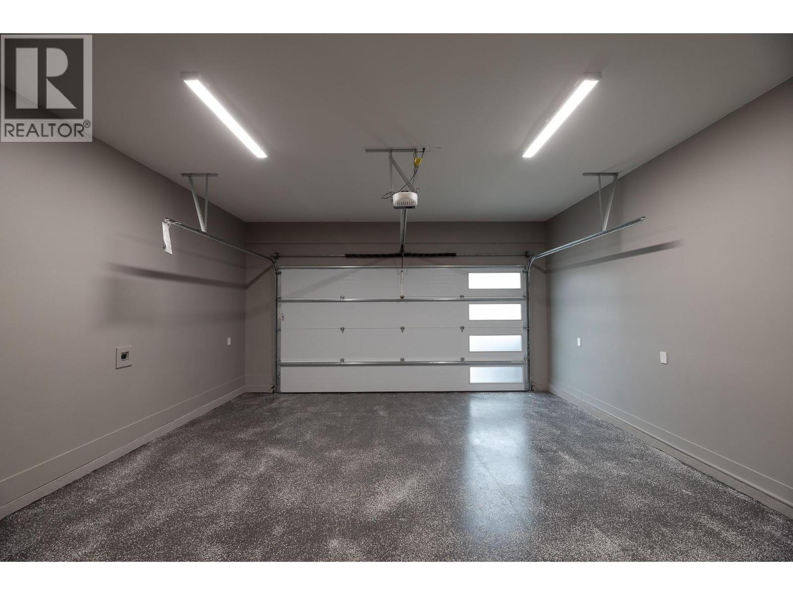 18657 McKenzie Court - 56