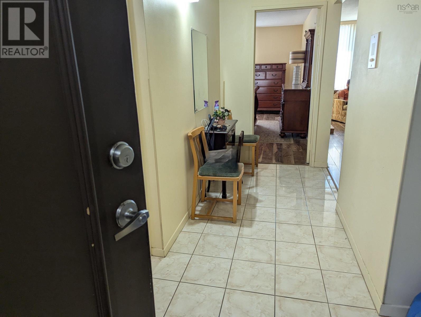 #504 6369 Coburg Road - 3
