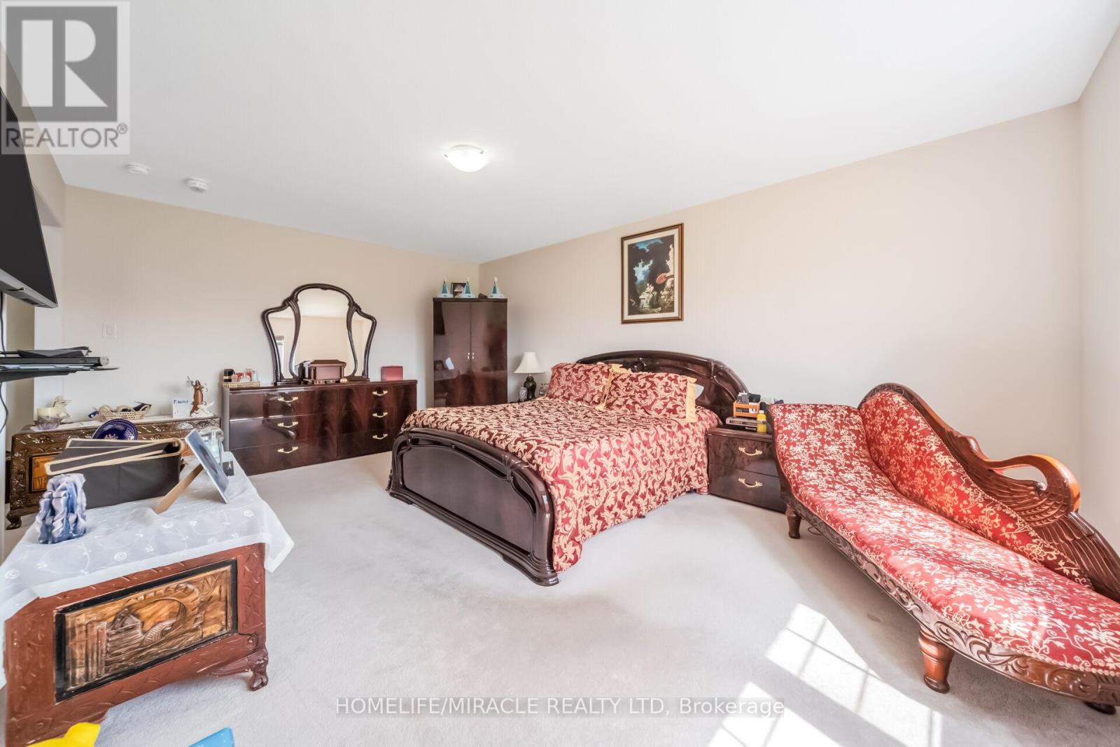 14 ABERCROMBIE CRESCENT - 28