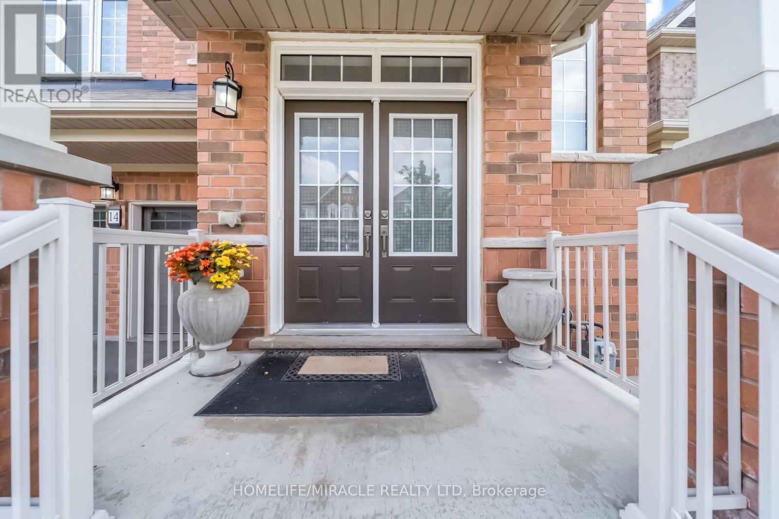 14 ABERCROMBIE CRESCENT - 2