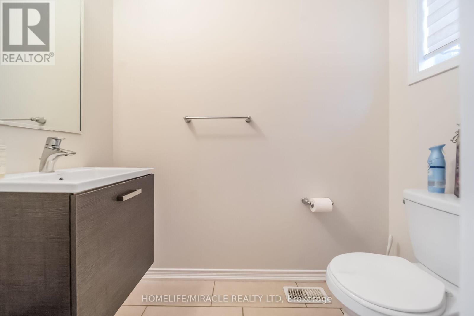 14 ABERCROMBIE CRESCENT - 18