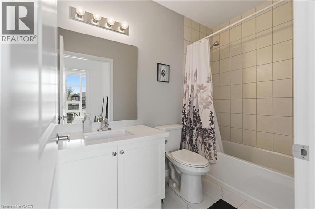 #112 460 DUNDAS Street E - 15