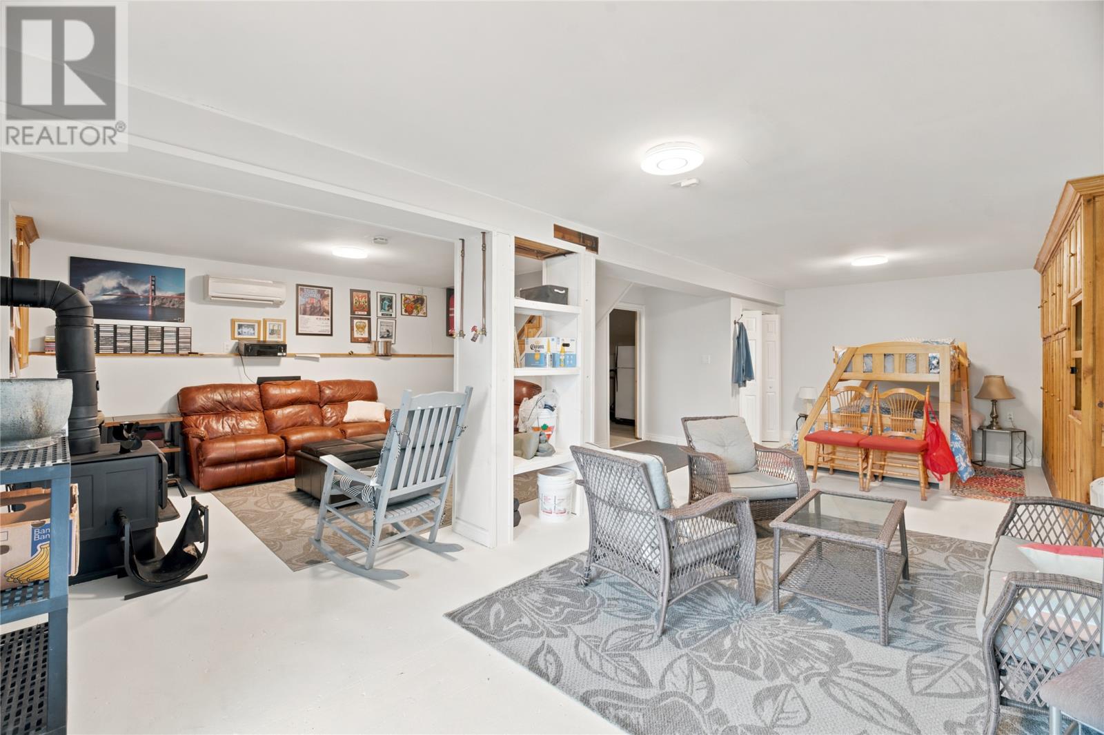6 Ryans Lane - 22