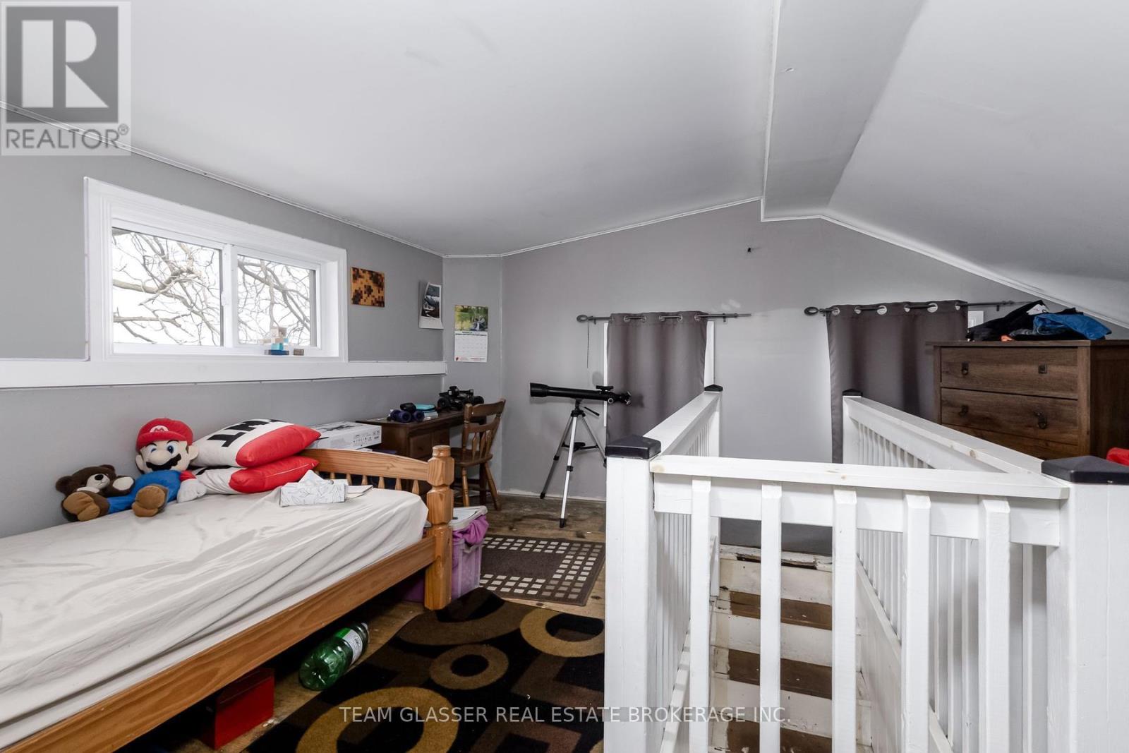 6008 YARMOUTH CENTRE ROAD - 24