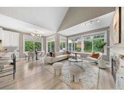 15460 36a Avenue, Surrey, BC V3Z0G9 Photo 11