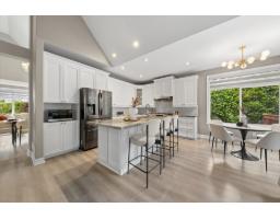 15460 36a Avenue, Surrey, BC V3Z0G9 Photo 7