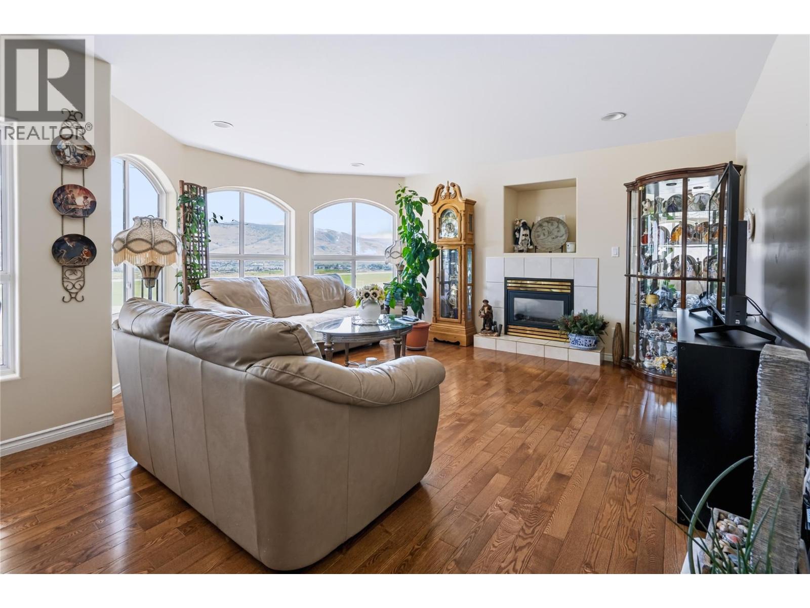 4206 Golf Course Drive - 3