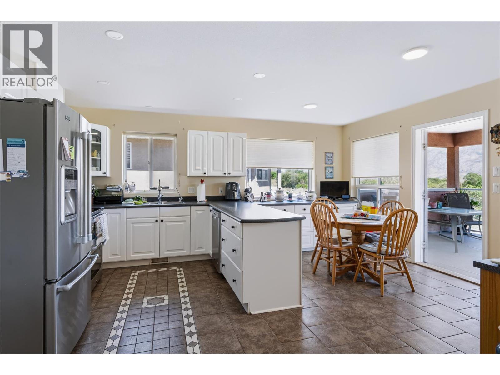 4206 Golf Course Drive - 5