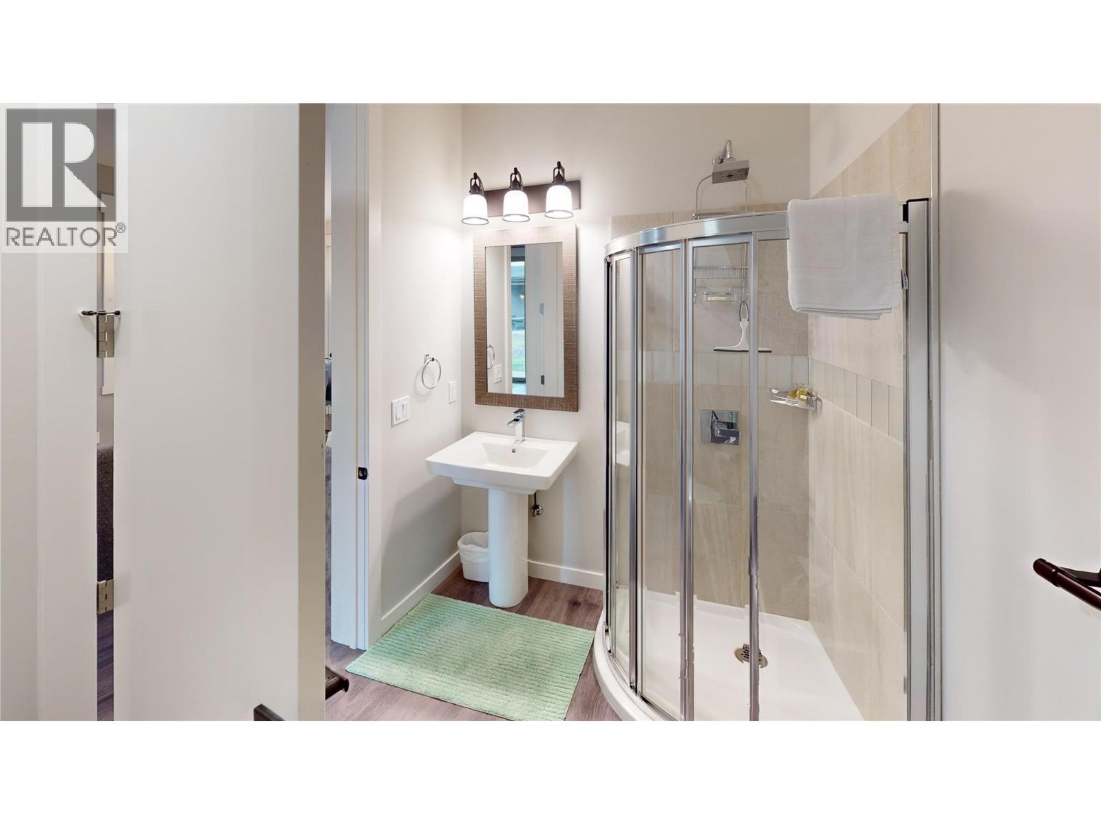 #920 900 BIGHORN Boulevard - Image 11