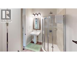 900 Bighorn Boulevard Unit# 920, Radium Hot Springs, BC V0A1M0 Photo 11
