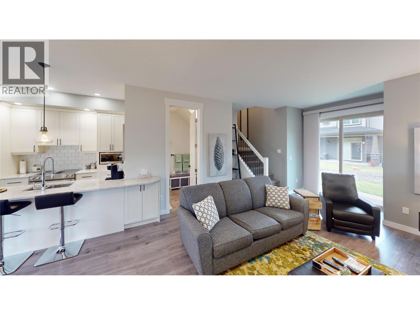 #920 900 BIGHORN Boulevard - Image 18