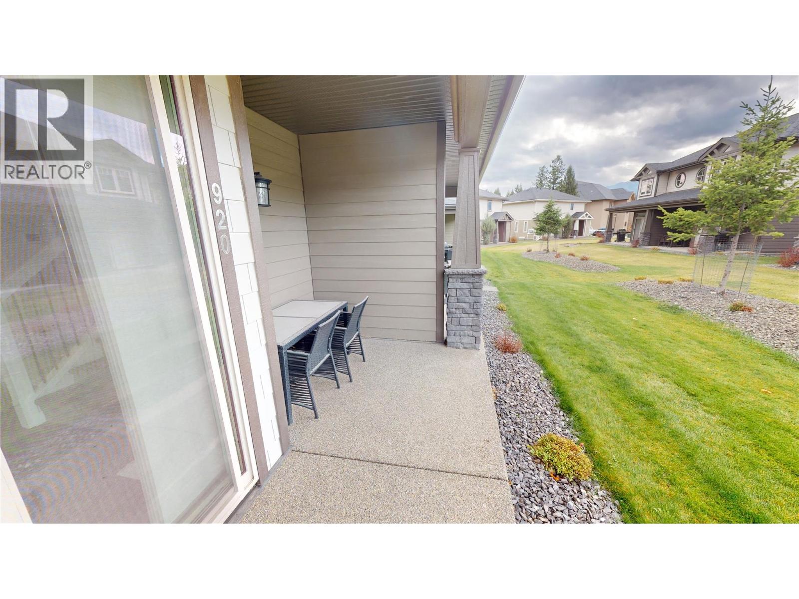 #920 900 BIGHORN Boulevard - 27