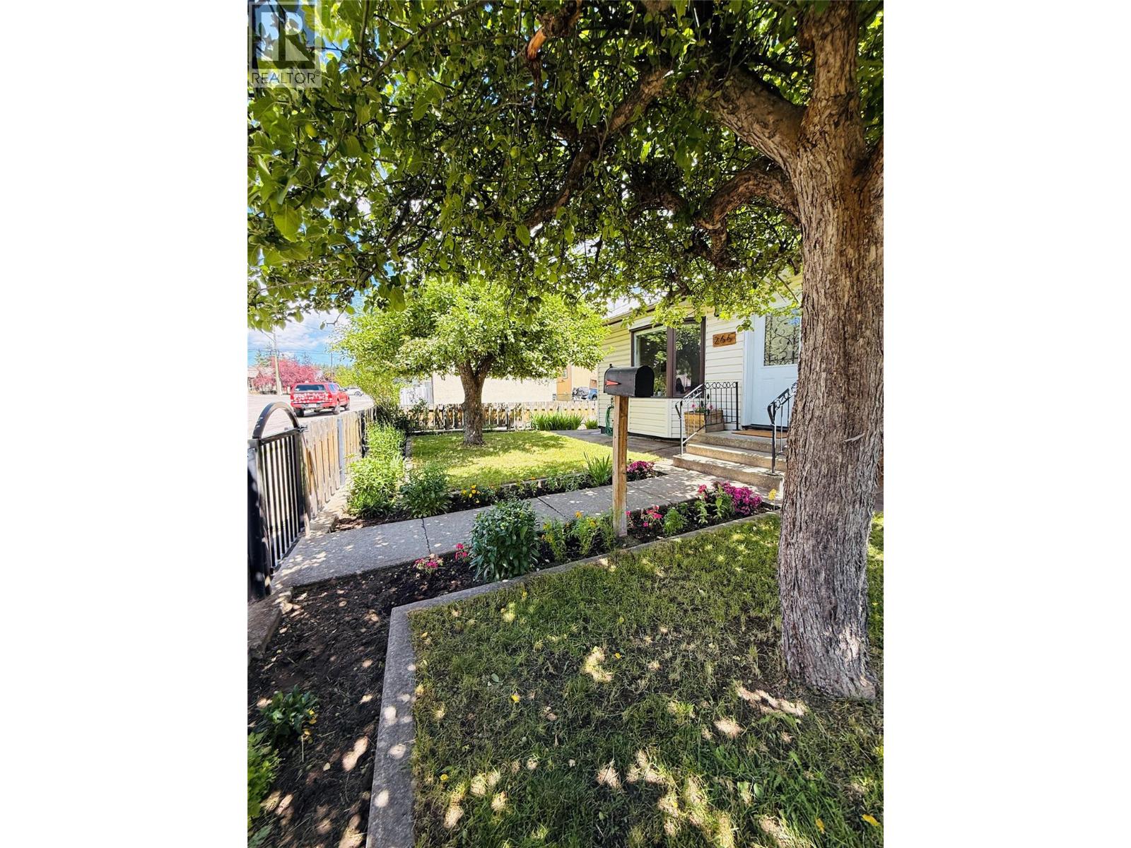 266 RITCHIE Street - 3