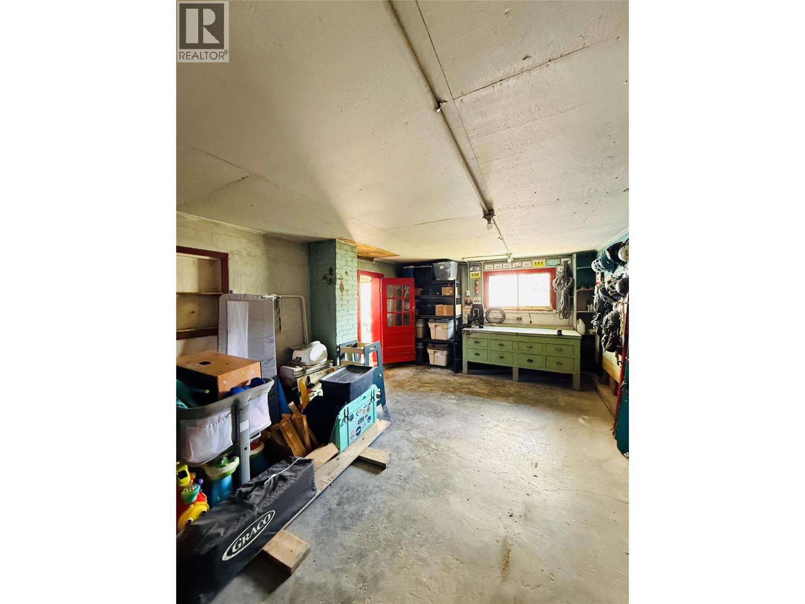 266 RITCHIE Street - 40