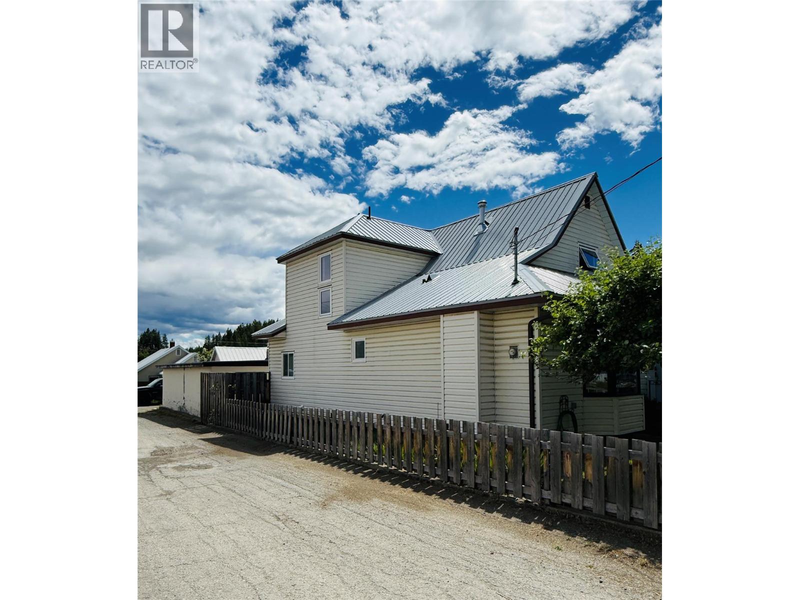 266 RITCHIE Street - 37