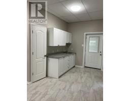 25 Commercial Street, Milton, ON L9T2H6 Photo 9
