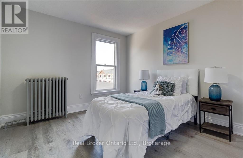 647 WILSON STREET - 24