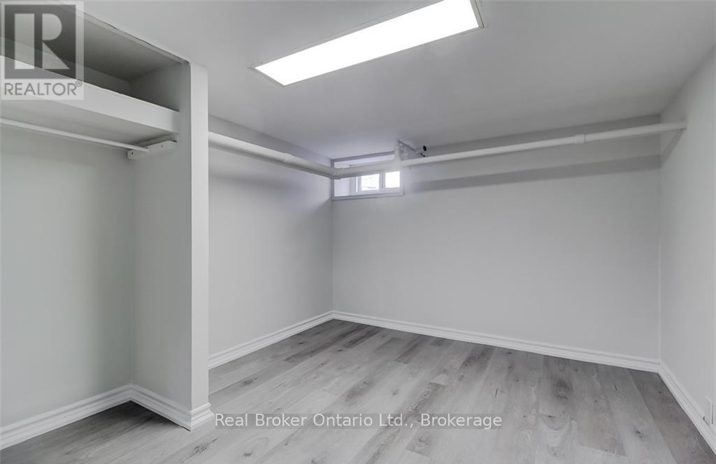 647 WILSON STREET - 46