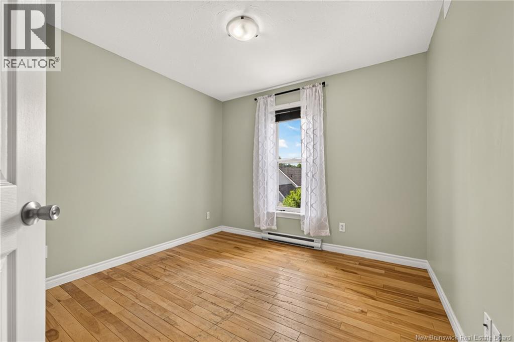 143 Mount Pleasant Road - 18