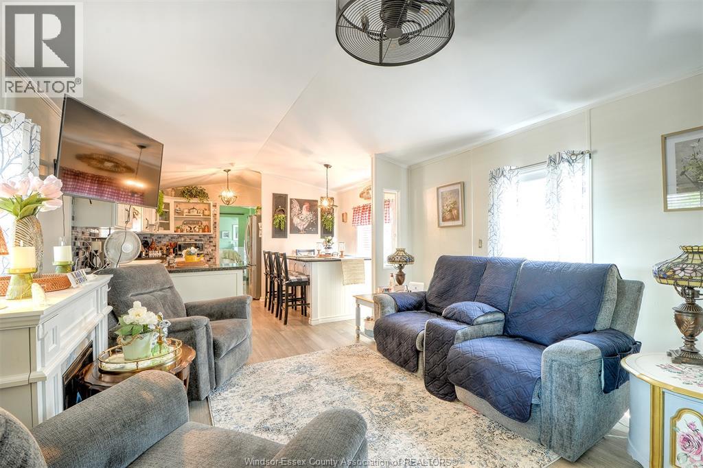 54 MALDEN HILL - 14