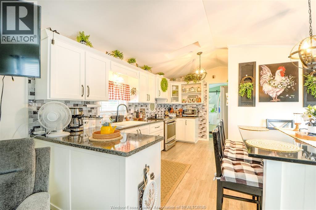 54 MALDEN HILL - 18