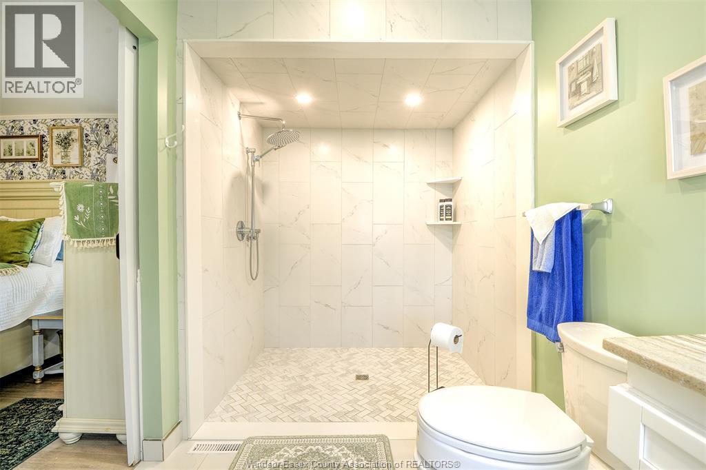 54 MALDEN HILL - 24