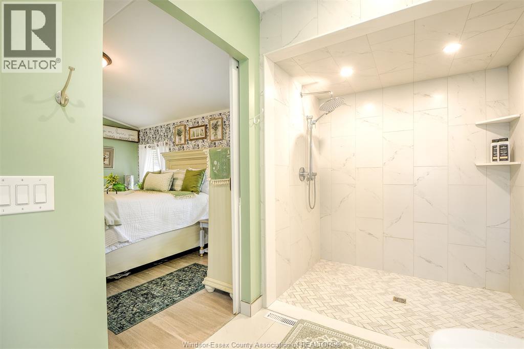 54 MALDEN HILL - 25