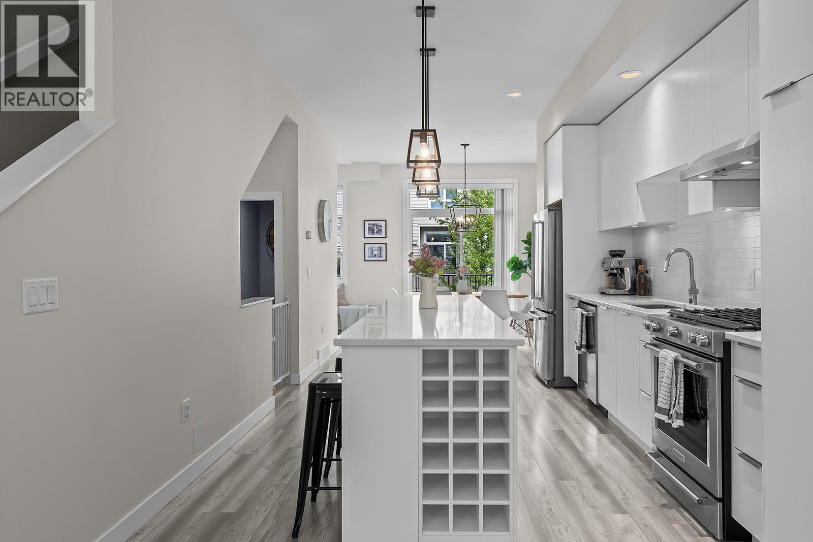 #18 170 Celano Crescent - 23