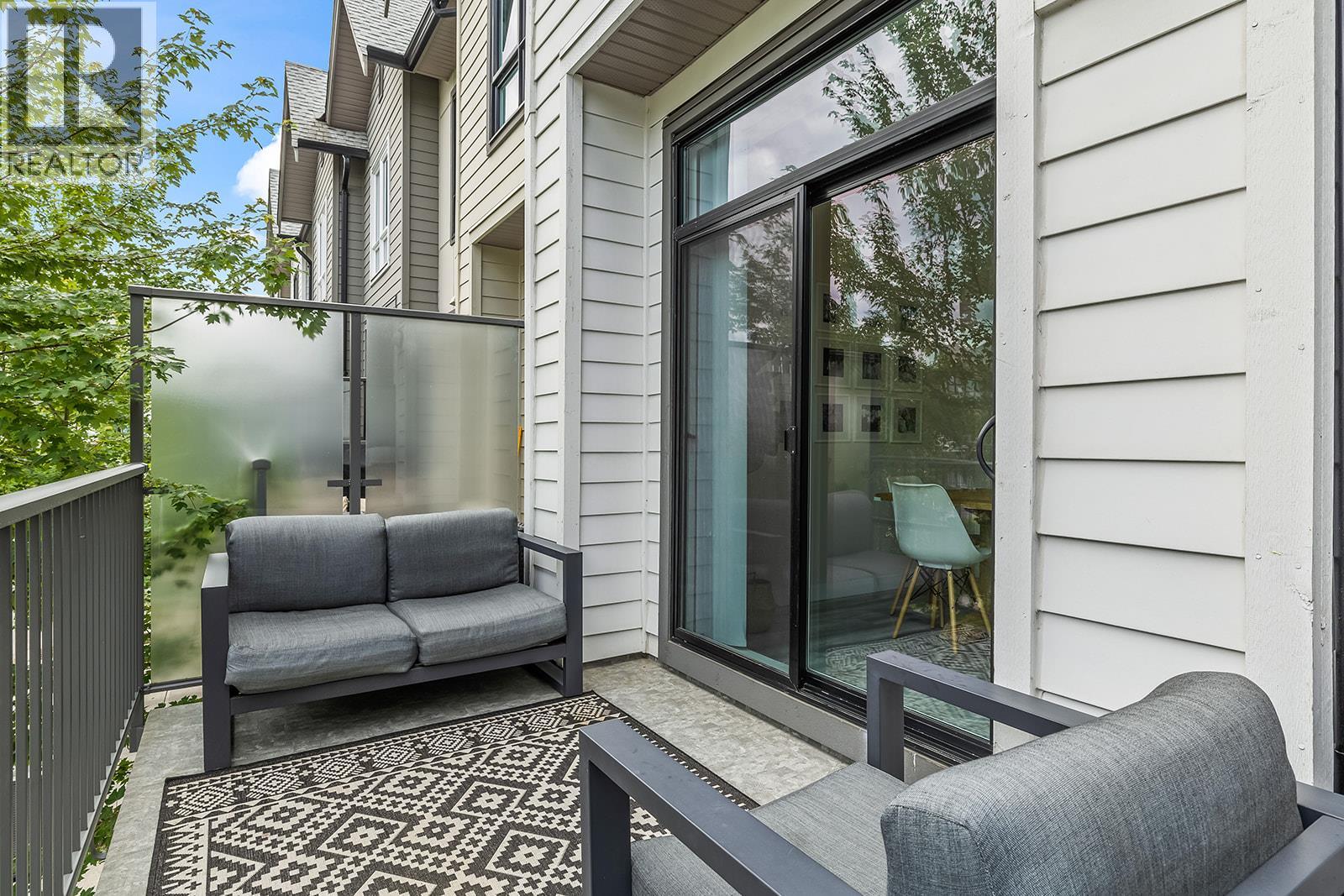 #18 170 Celano Crescent - 32
