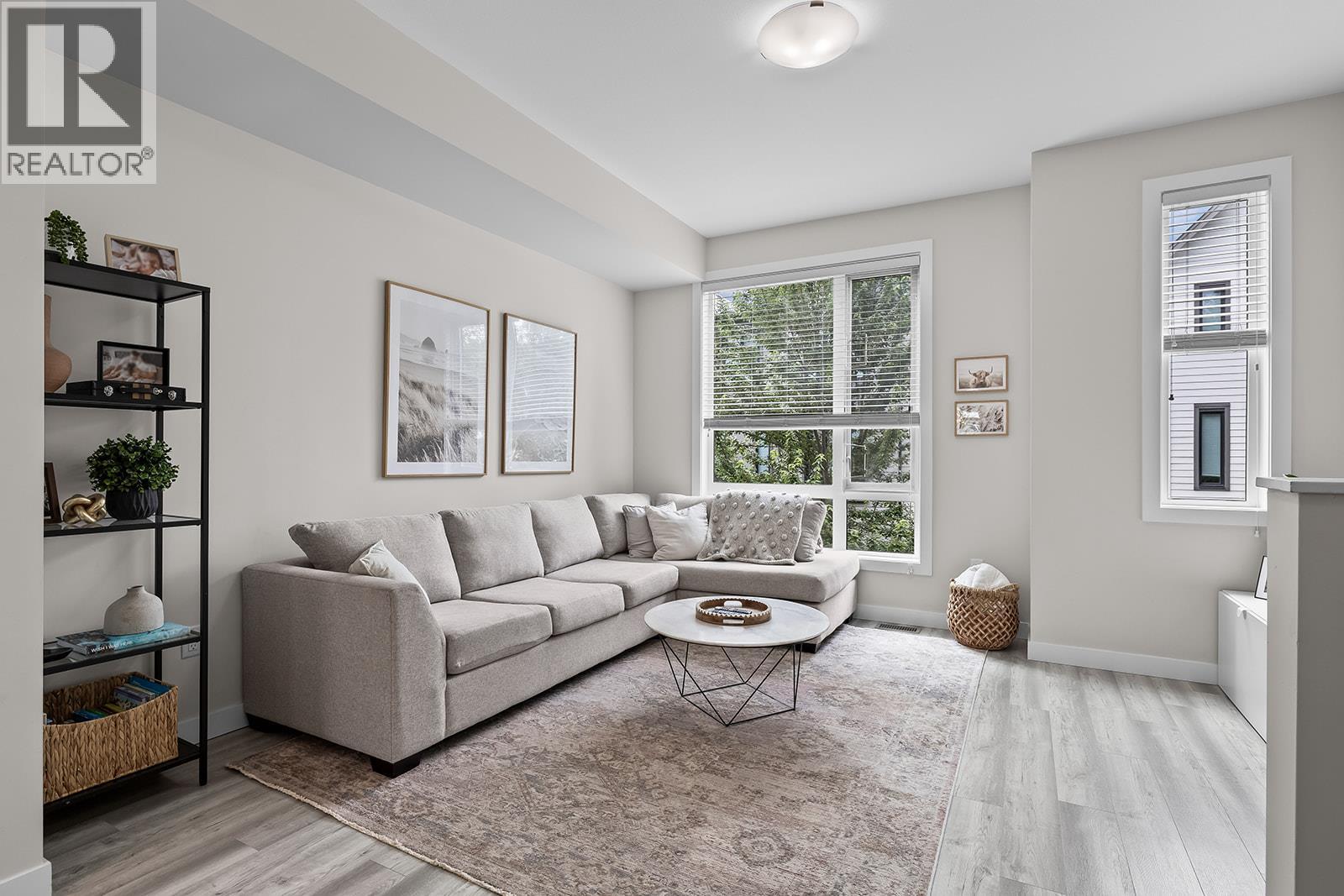 #18 170 Celano Crescent - 37