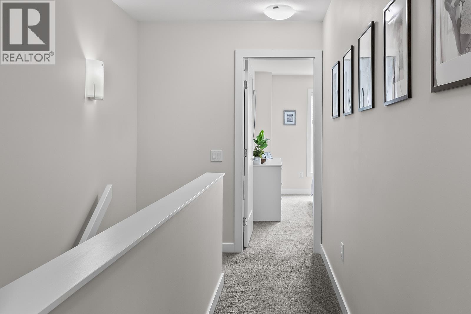 #18 170 Celano Crescent - 40