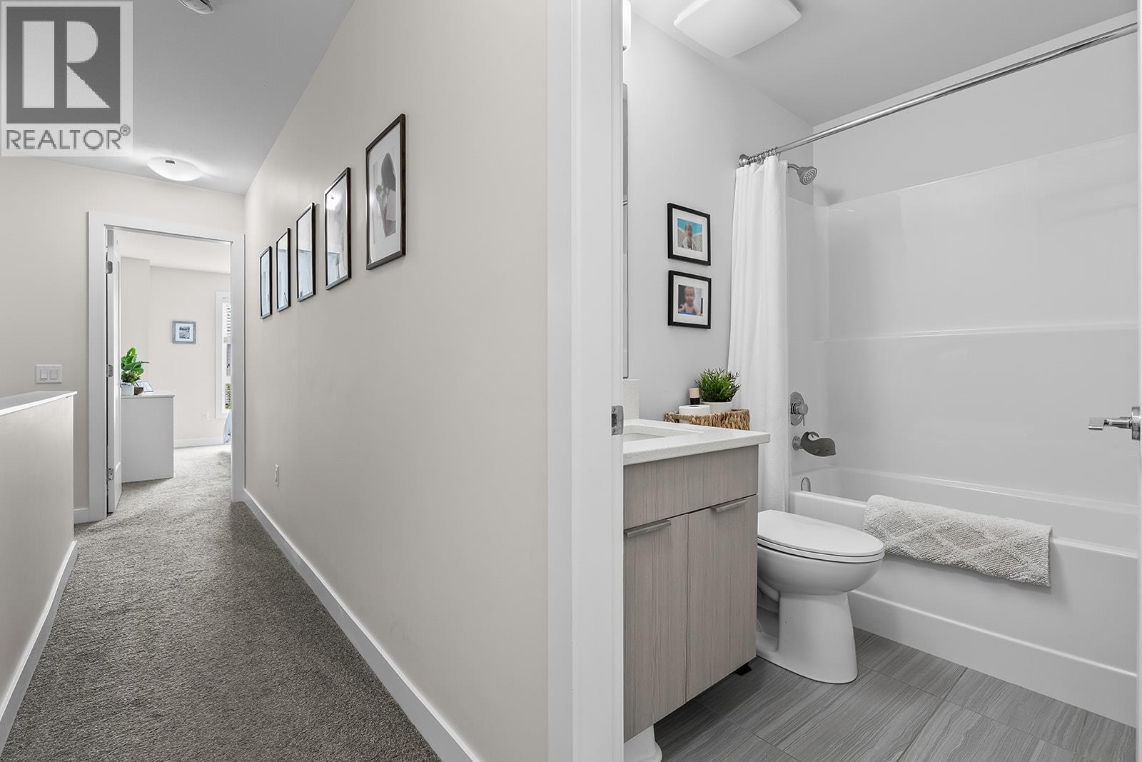 #18 170 Celano Crescent - 48