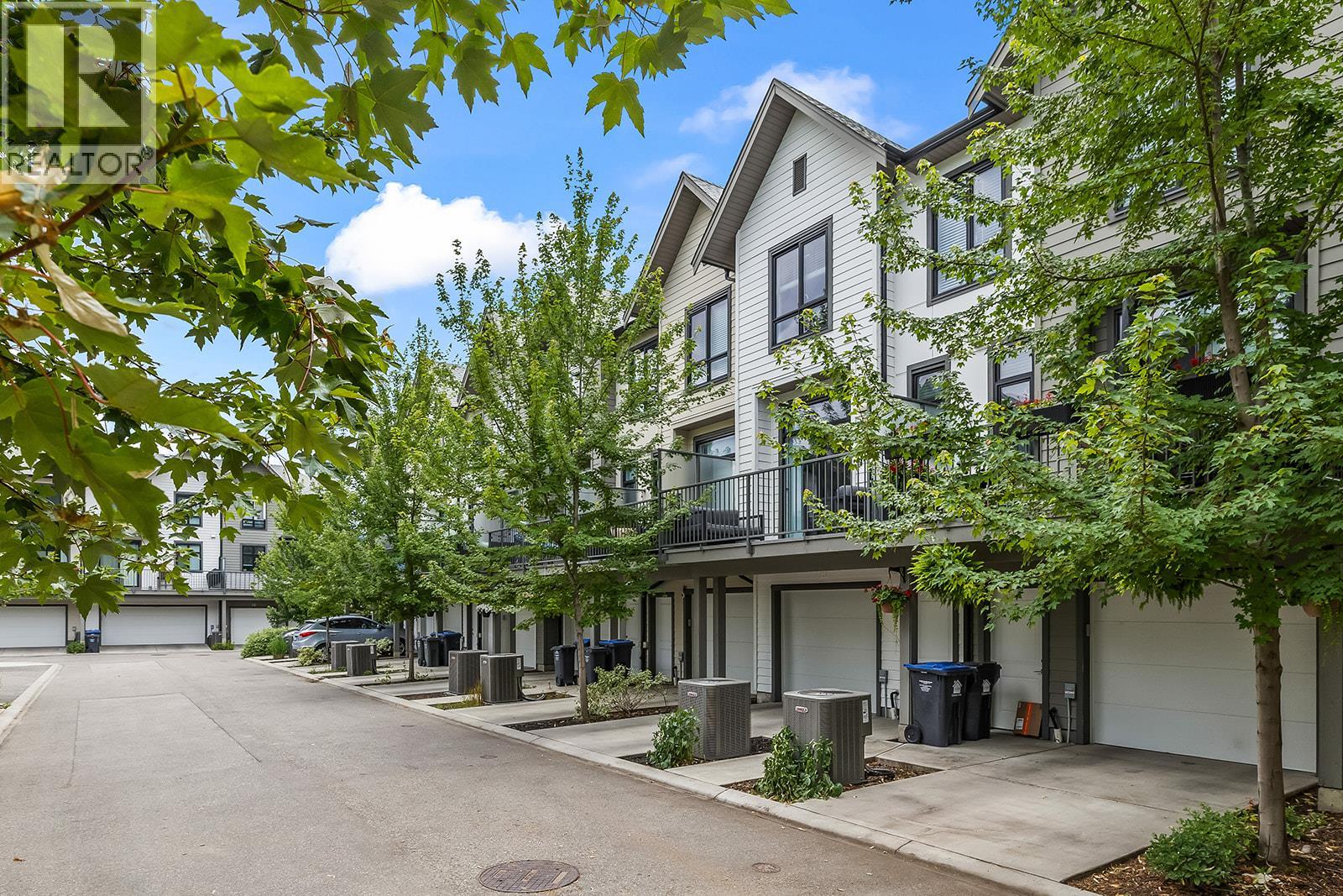 #18 170 Celano Crescent - 7