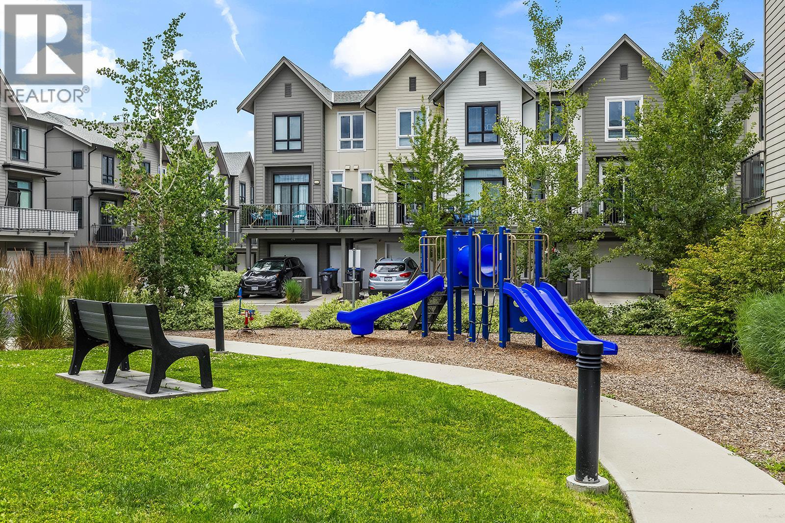 #18 170 Celano Crescent - 9