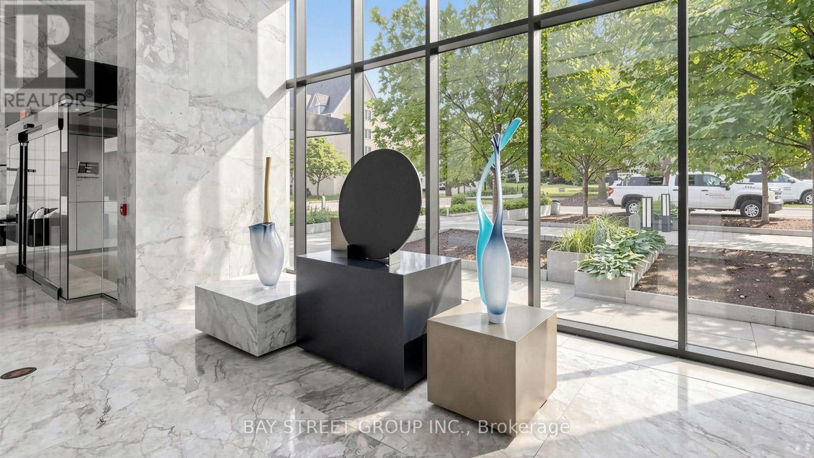 #2706 57 ST. JOSEPH STREET - Image 3