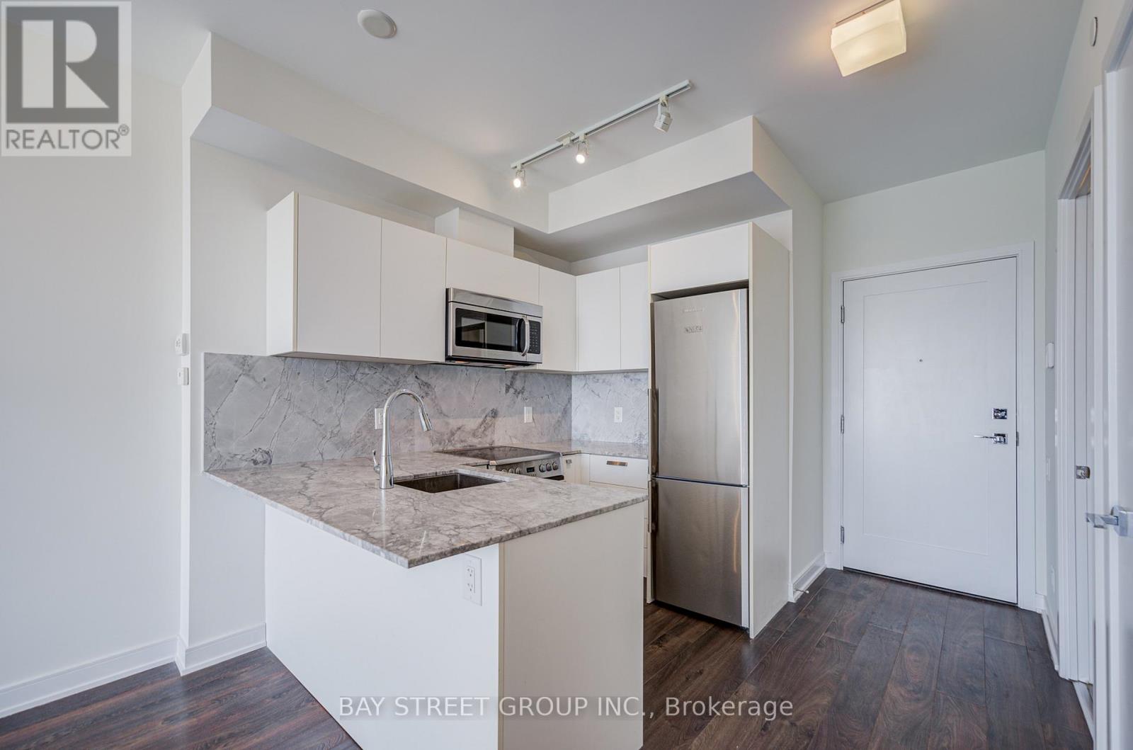 #2706 57 ST. JOSEPH STREET - Image 7