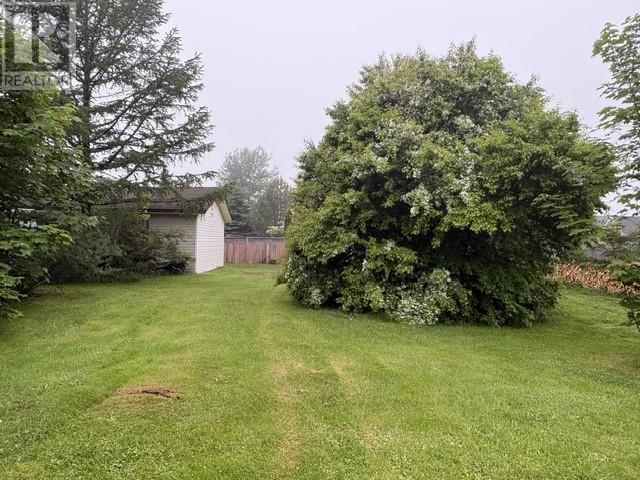 5 ALDER Avenue - 11