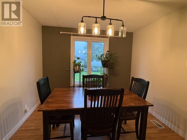 5 ALDER Avenue - 18