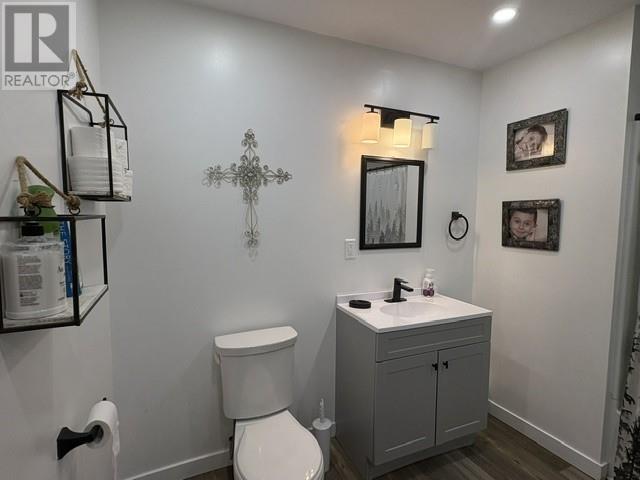 5 ALDER Avenue - 36