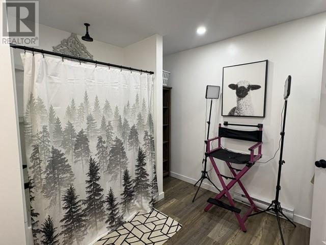 5 ALDER Avenue - 37