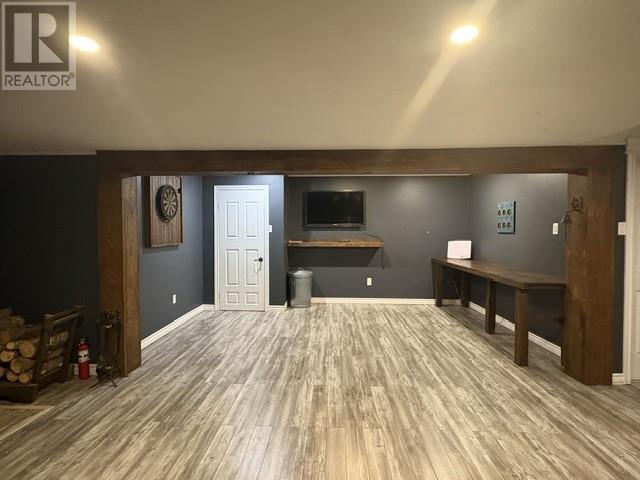 5 ALDER Avenue - 42