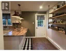 5 Alder Avenue thumbnail 13