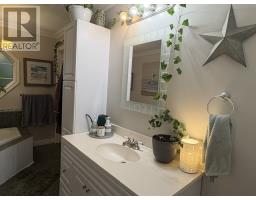 5 Alder Avenue thumbnail 24