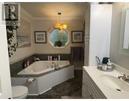 5 Alder Avenue thumbnail 25