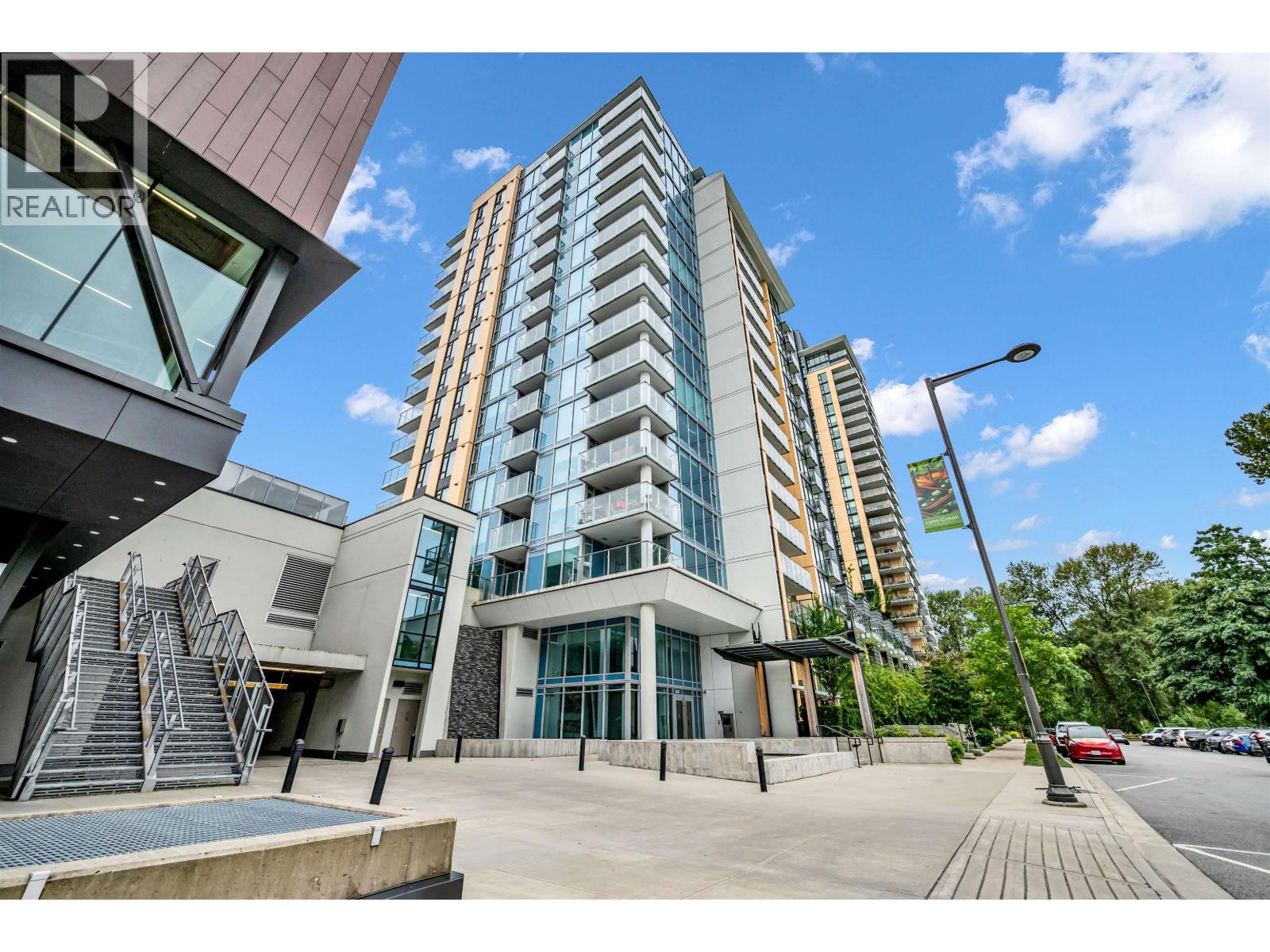 501 1471 HUNTER STREET, North Vancouver