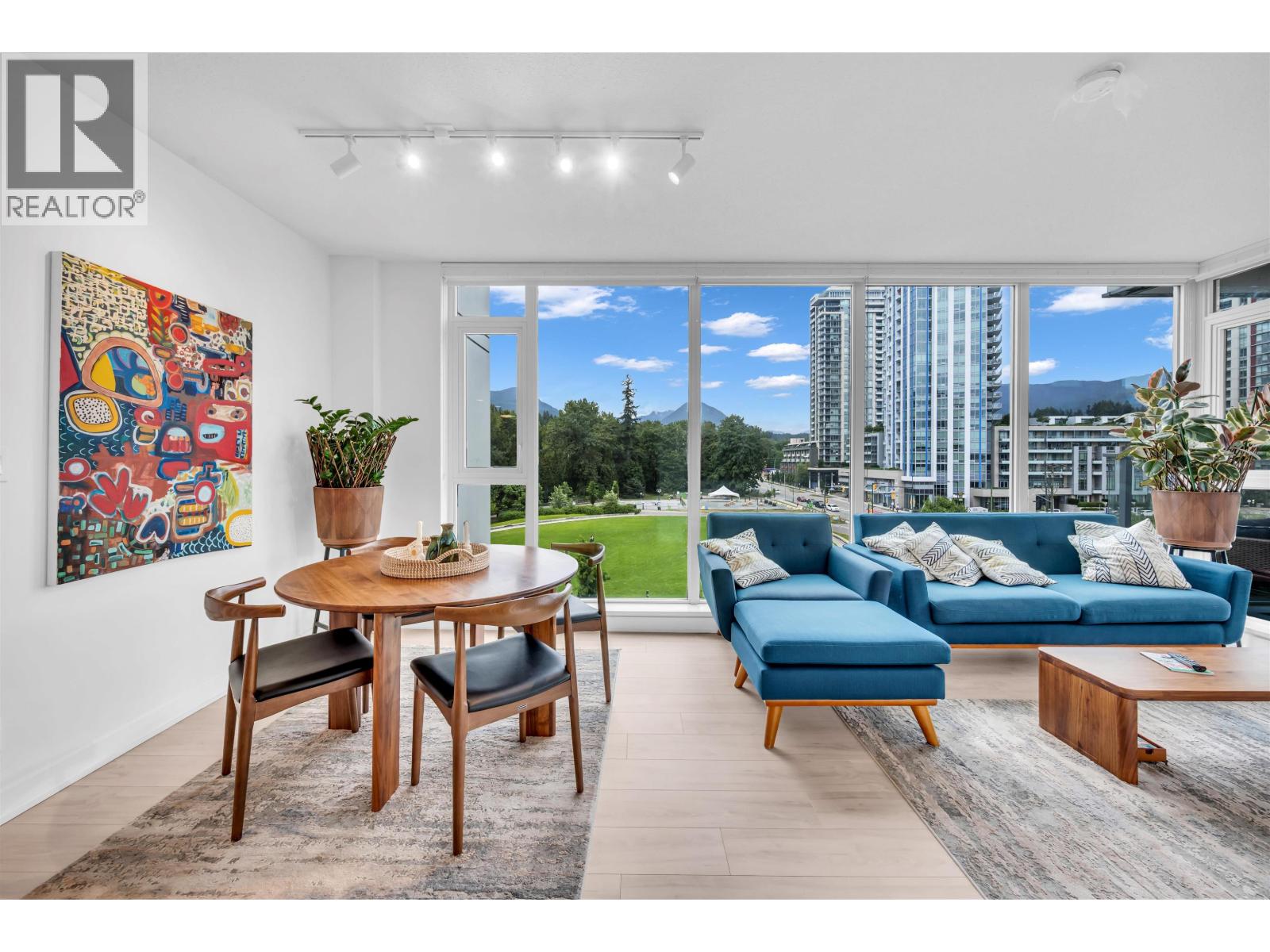 501 1471 HUNTER STREET, North Vancouver