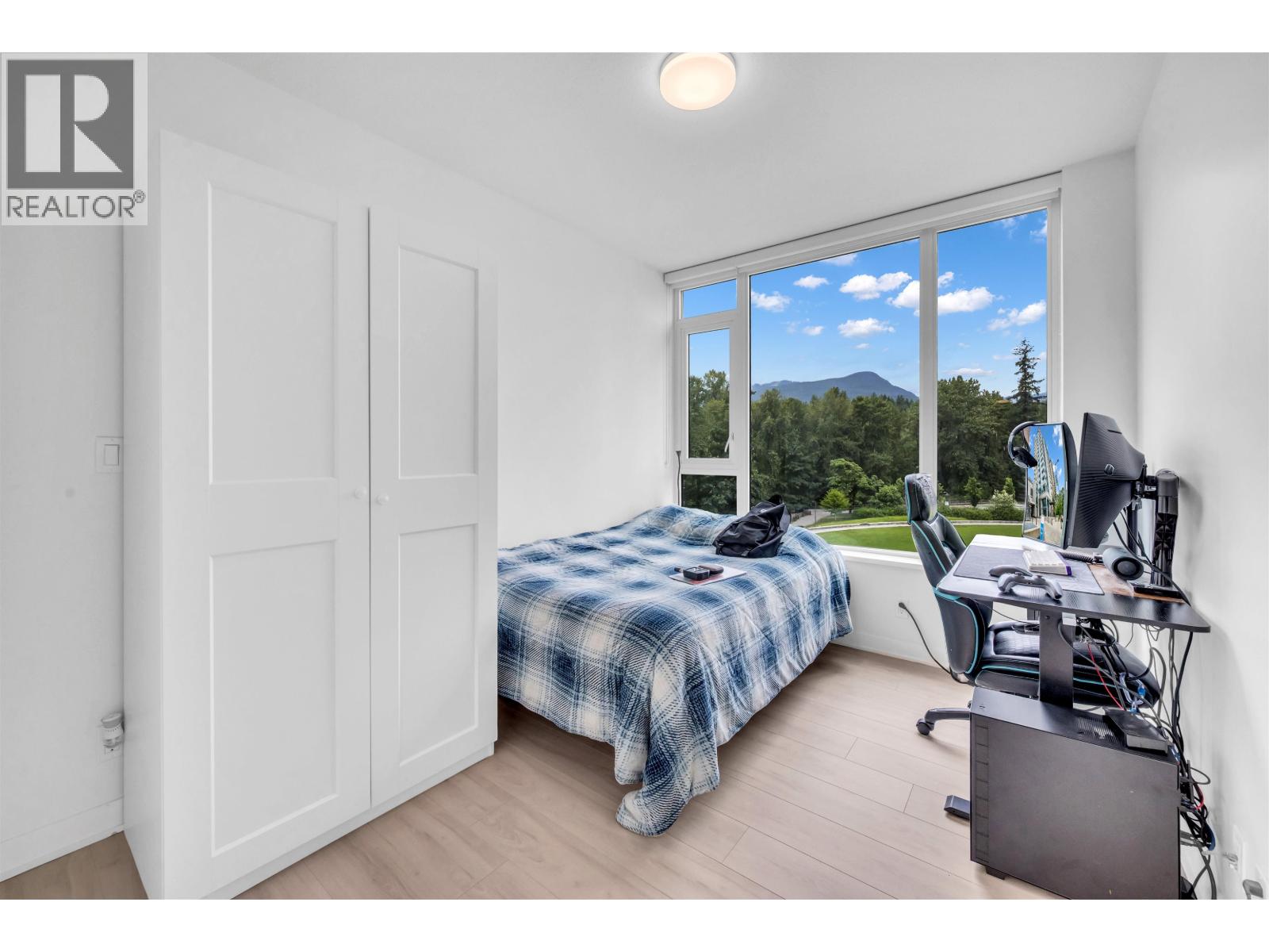 501 1471 HUNTER STREET, North Vancouver