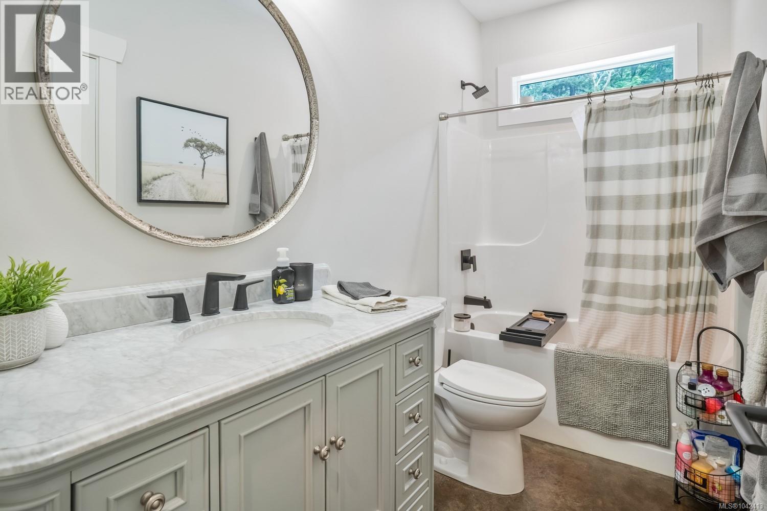 995 Nanaimo River Rd - 57