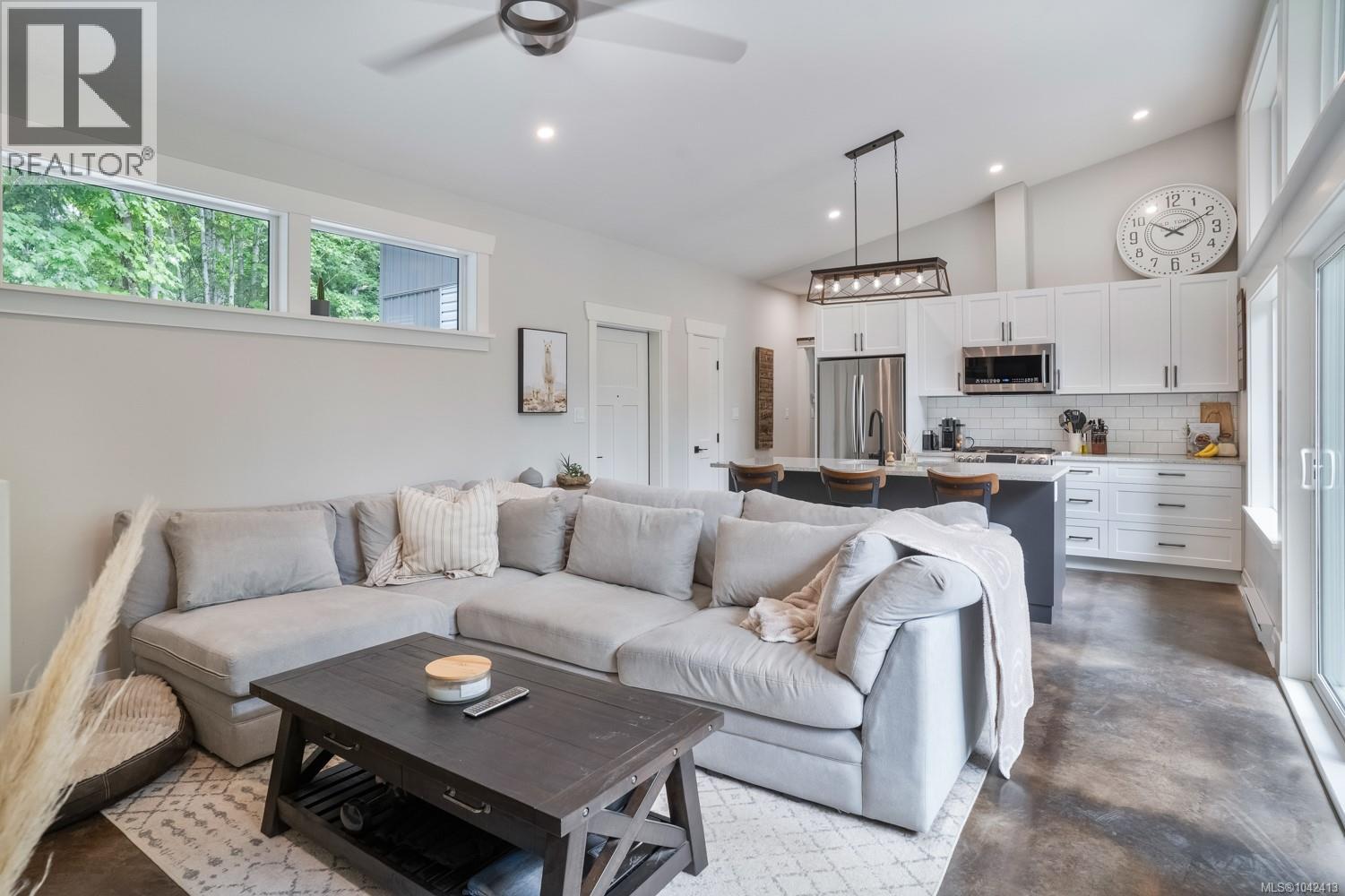 995 Nanaimo River Rd - 50